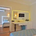 Hotel Sea Star 3*