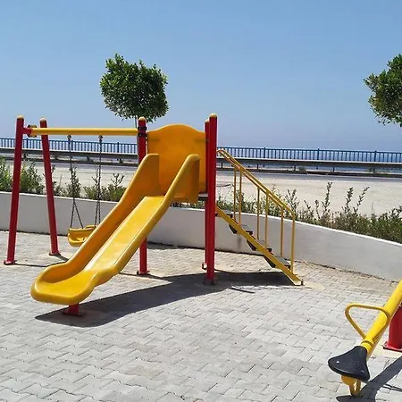 מלון Sea Star