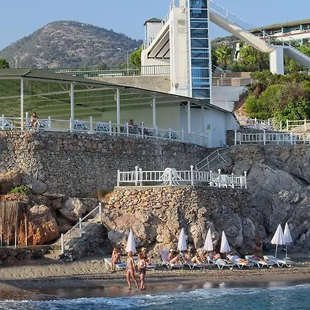 ホテル Sea Star Elikesik