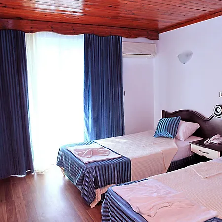 Hotel Sea Star Elikesik